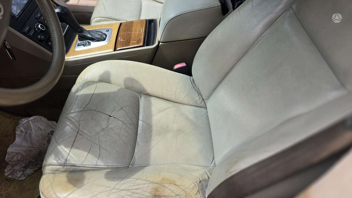 Volvo XC90 - 12