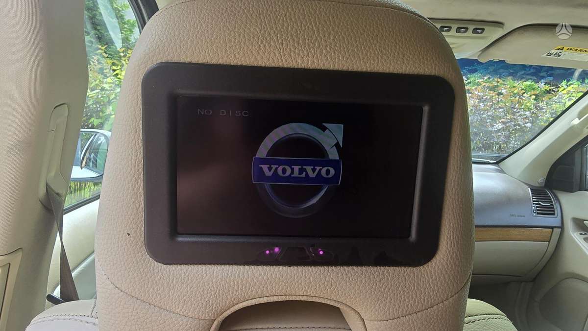 Volvo XC90, 3.2 l., off-road / crossover