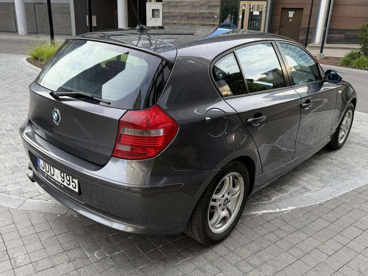 BMW 120, 2.0 l., Хэтчбек