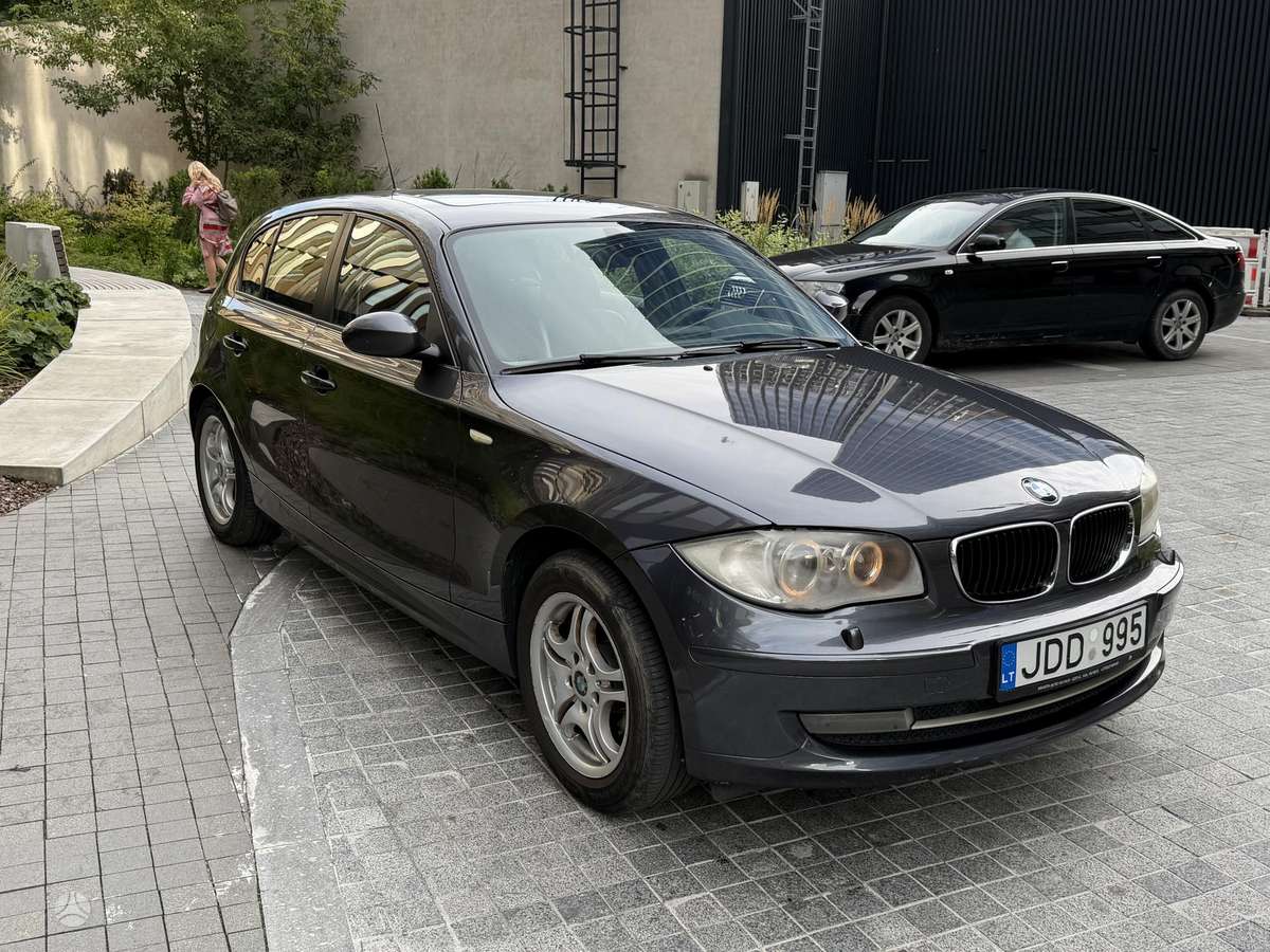 BMW 120, 2.0 l., Хэтчбек