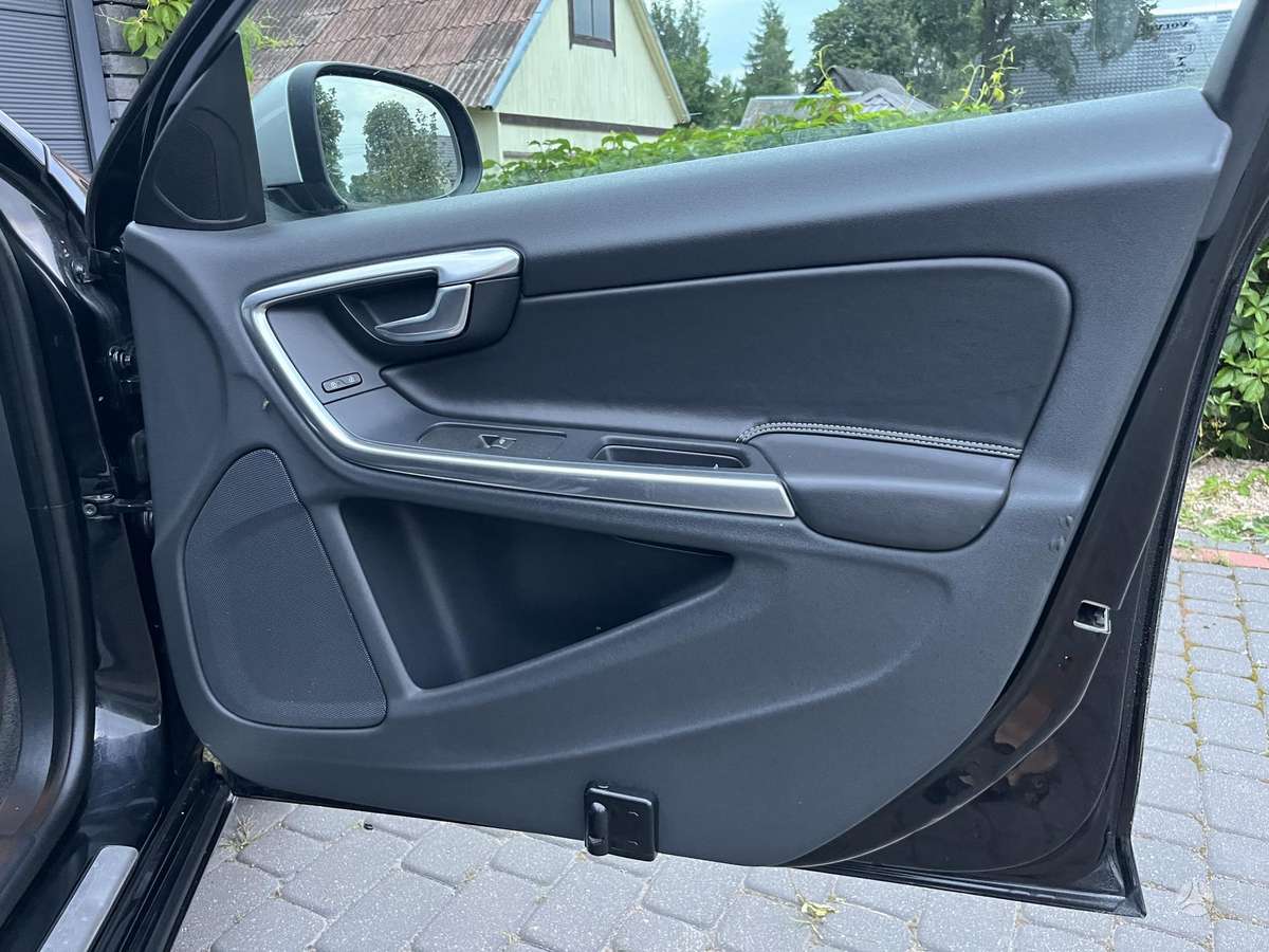 Volvo S60 - 12