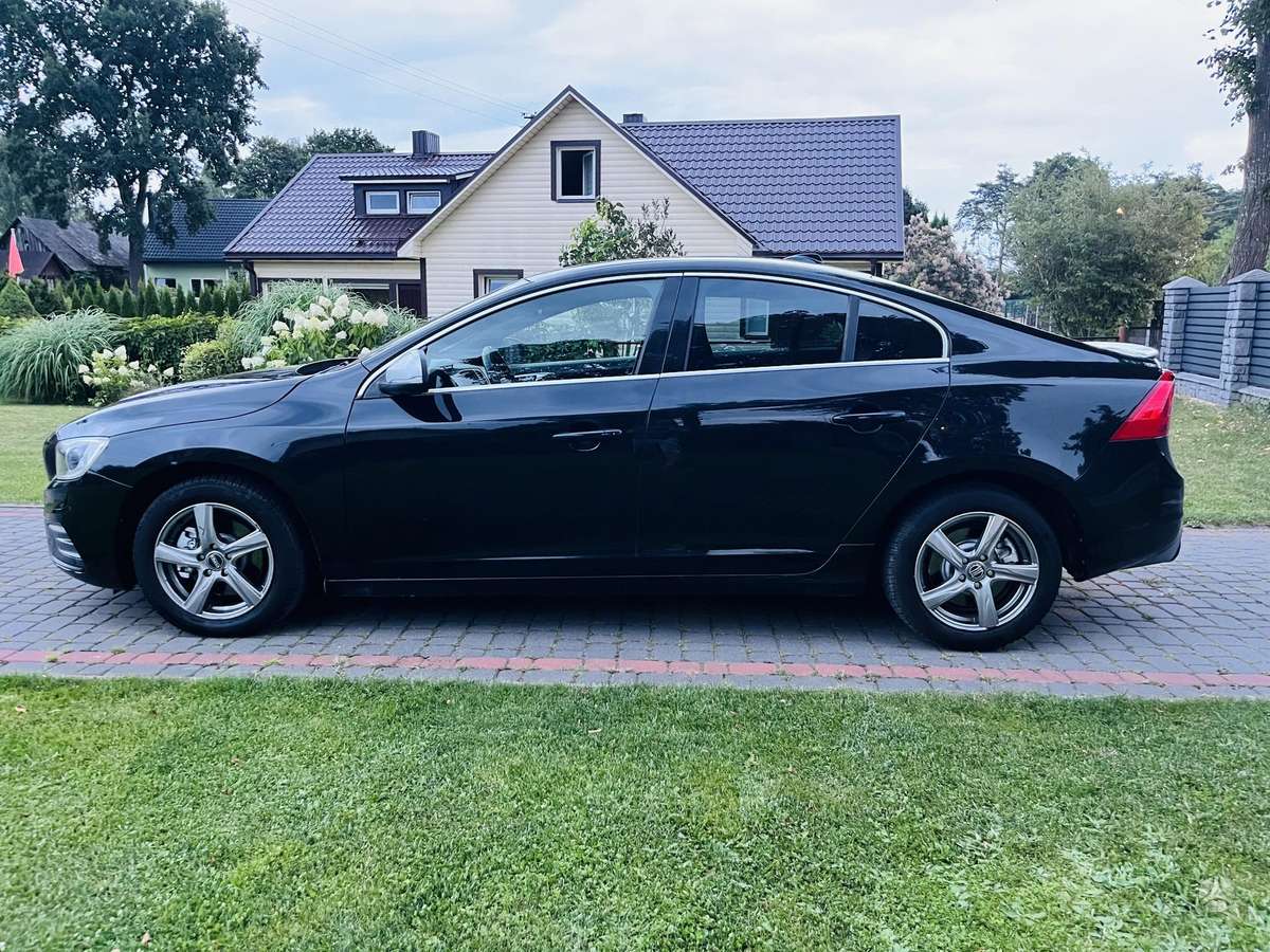 Volvo S60, 2.0 l., Седан