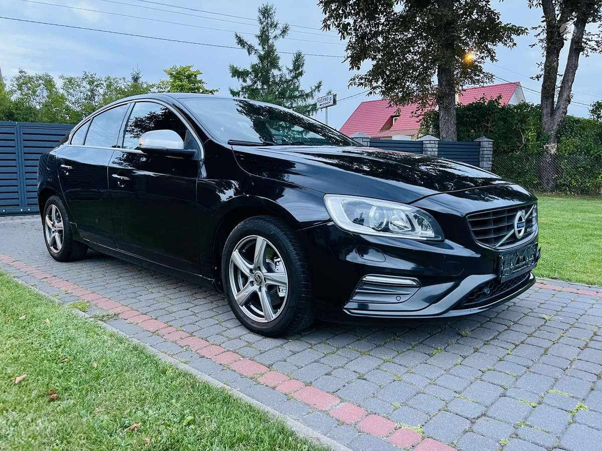 Volvo S60, 2.0 l., Седан
