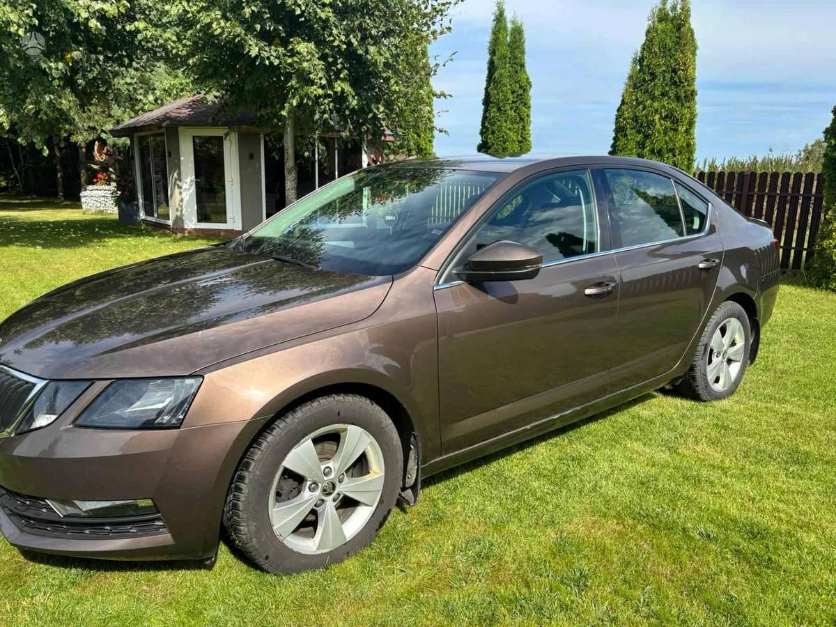 Škoda Octavia - 2