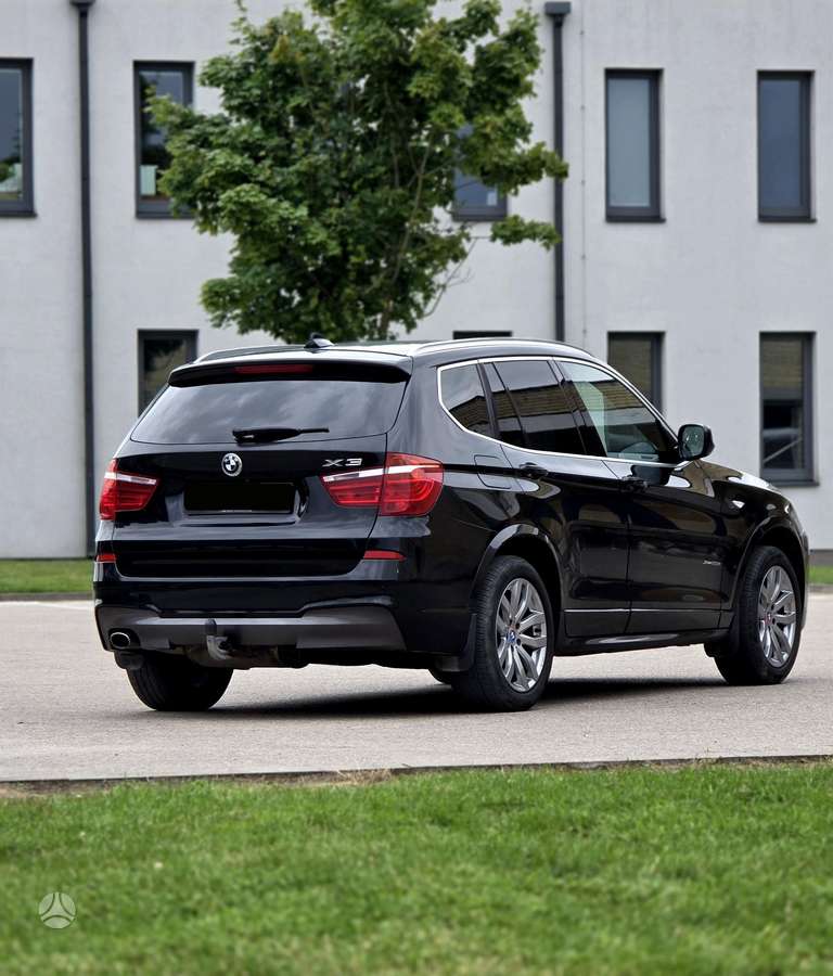 BMW X3, 2.0 l., Внедорожник / Кроссовер