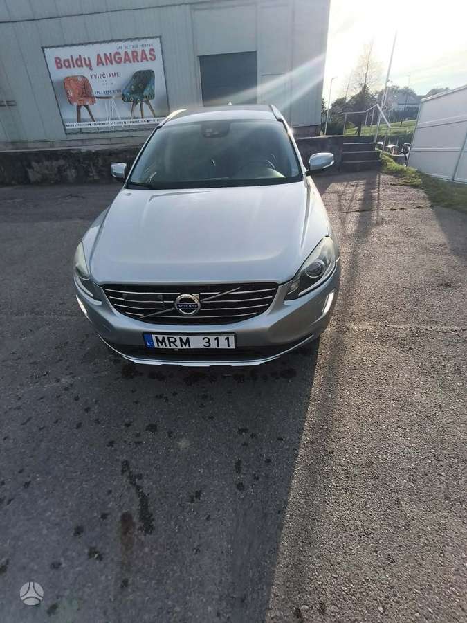 Volvo XC60 - 2