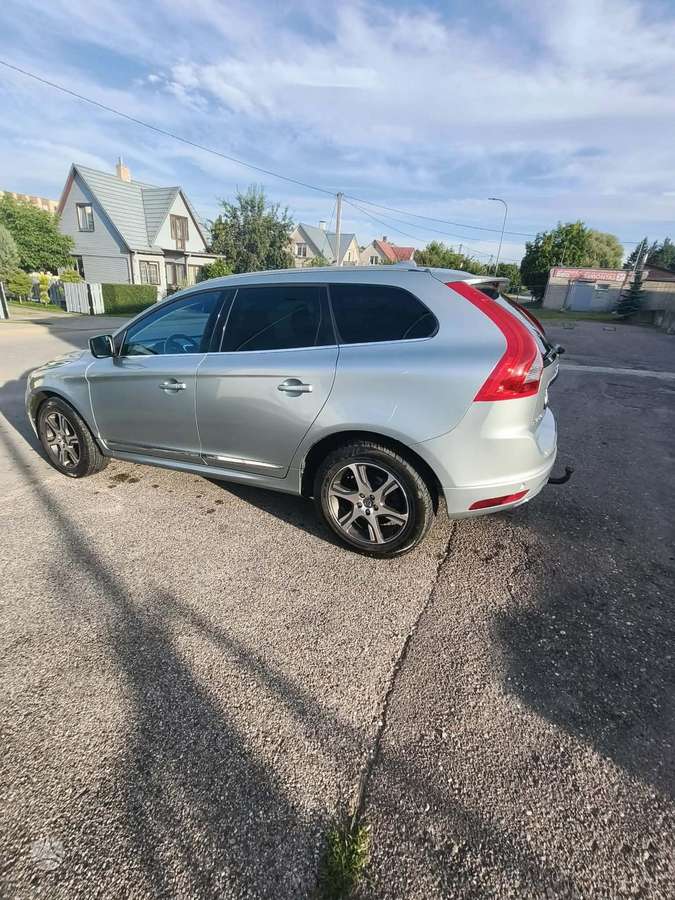 Volvo XC60 - 4