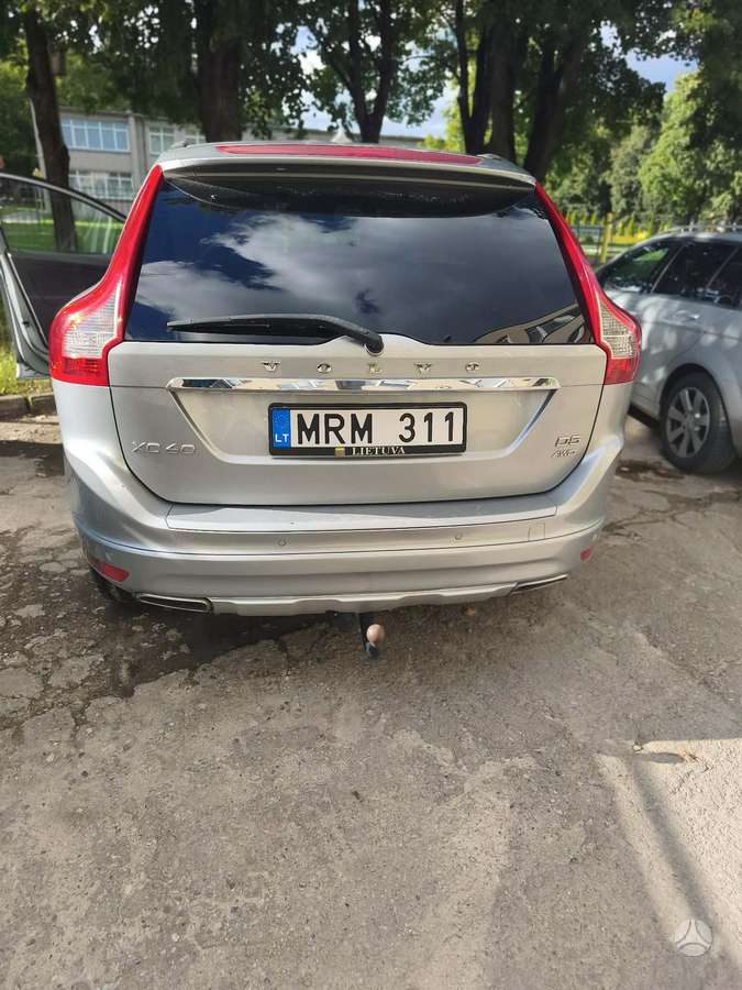 Volvo XC60, 2.4 l., Минивэн