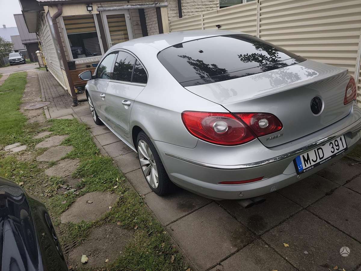 Volkswagen Passat CC - 4
