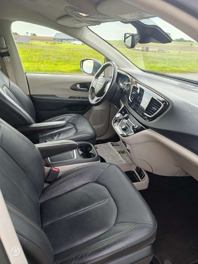 Chrysler Pacifica, 3.6 l., Минивэн