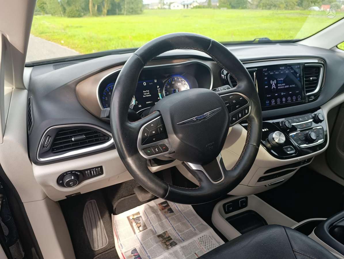 Chrysler Pacifica, 3.6 l., Минивэн