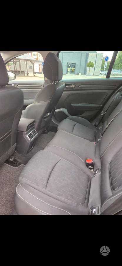 Renault Megane - 5