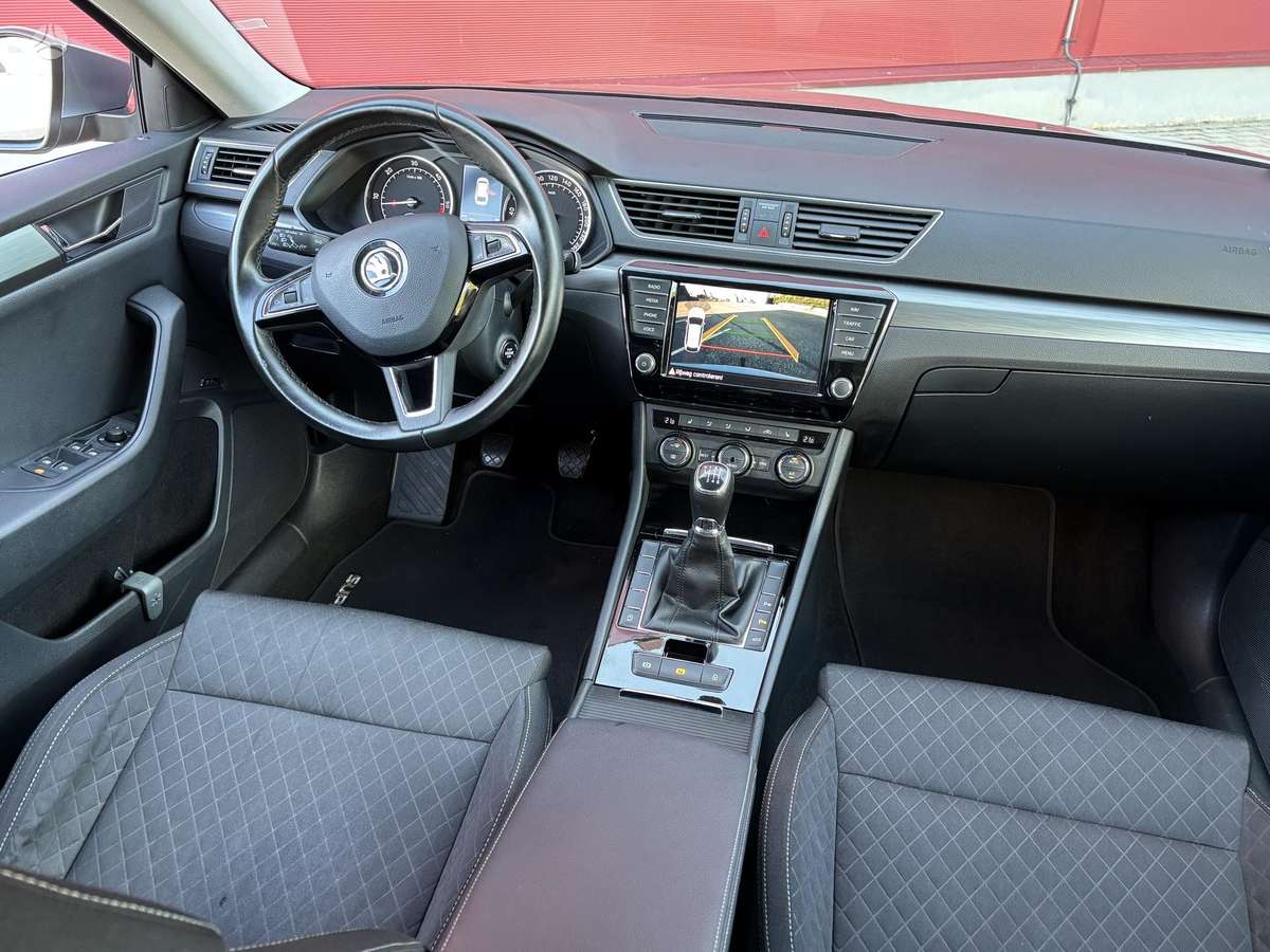 Skoda Superb, 1.6 l., Универсал