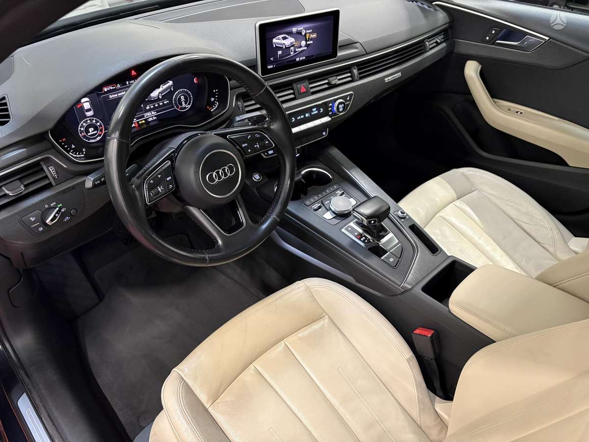 Audi A4, 2.0 l., Седан