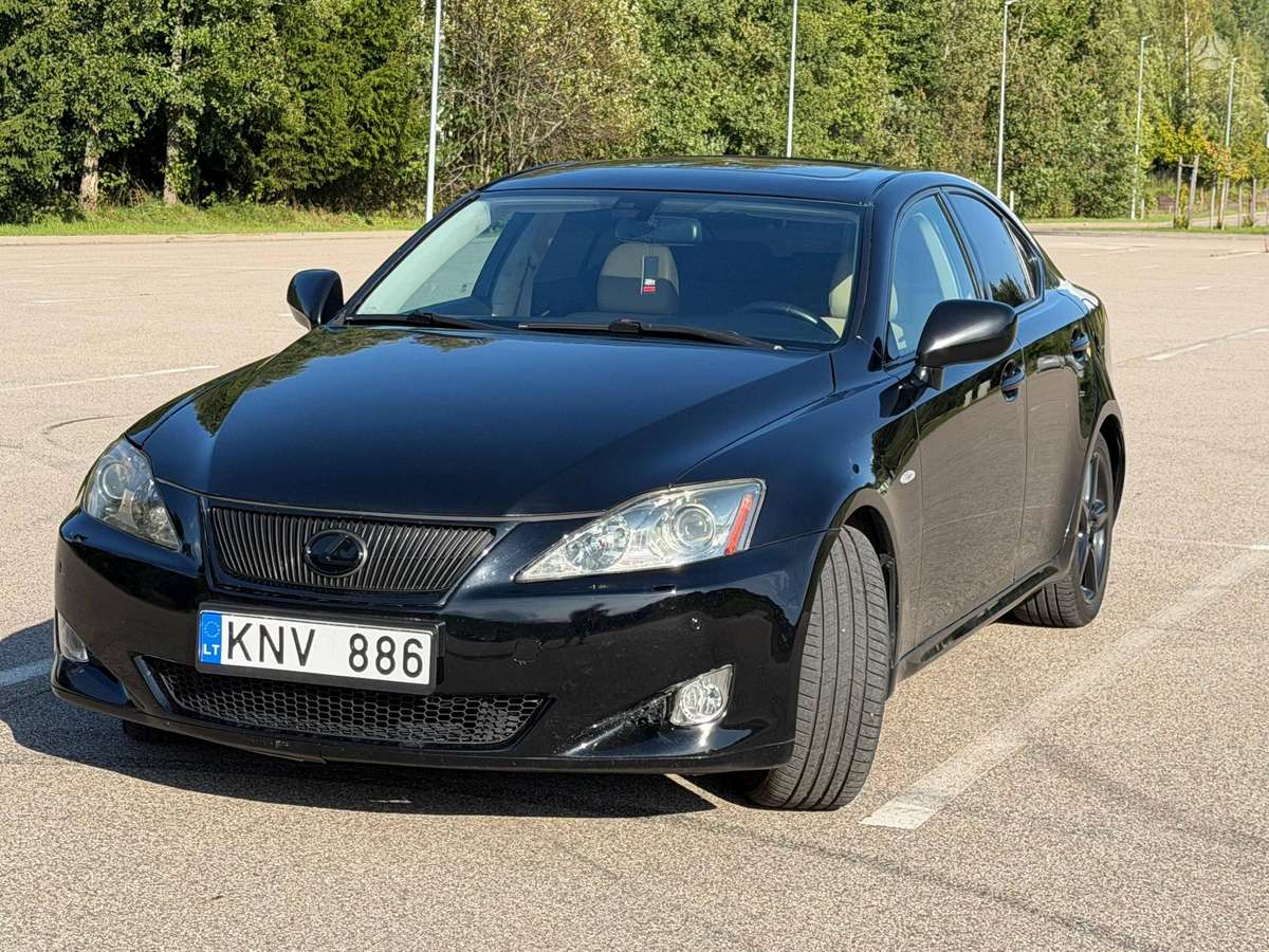 Lexus IS 250, 2.5 l., Седан