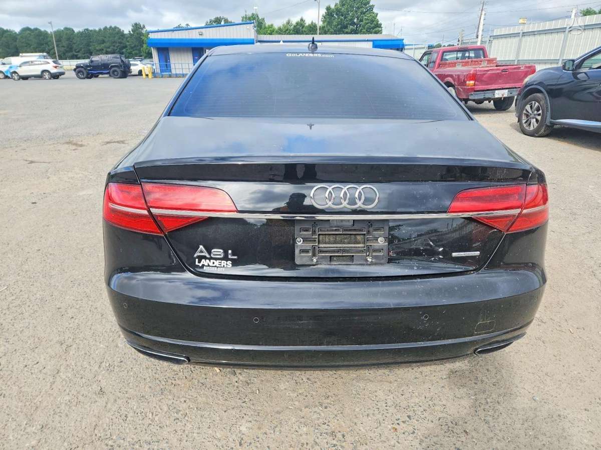 Audi A8, 3.0 l., Седан