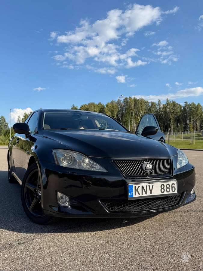 Lexus IS 250, 2.5 l., Седан