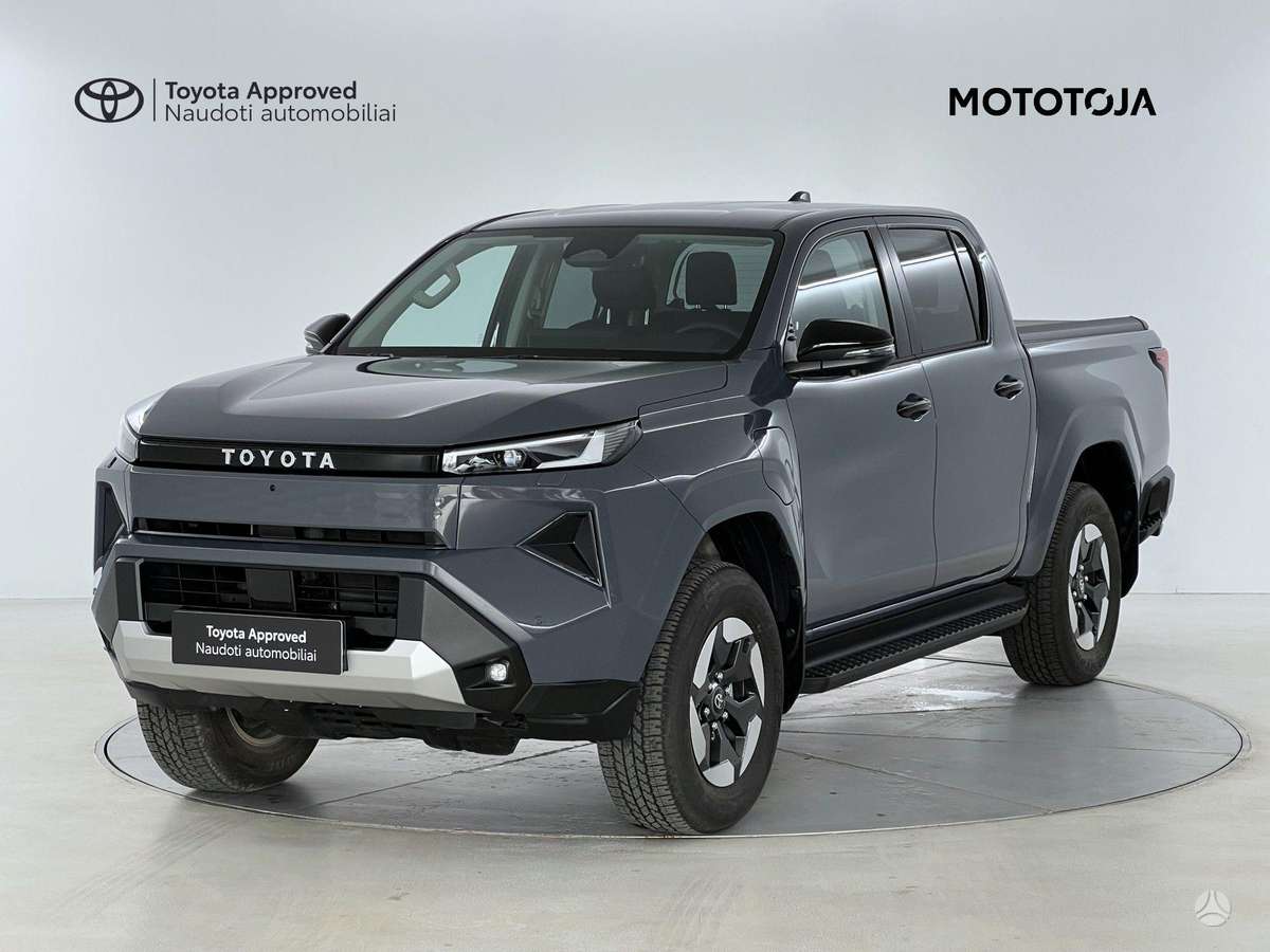 Toyota Hilux - 1