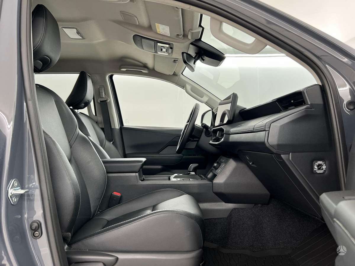 Toyota Hilux - 6
