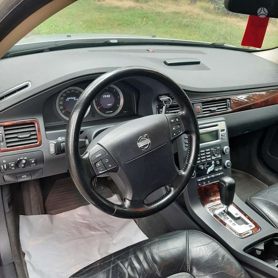 Volvo S80 - 1