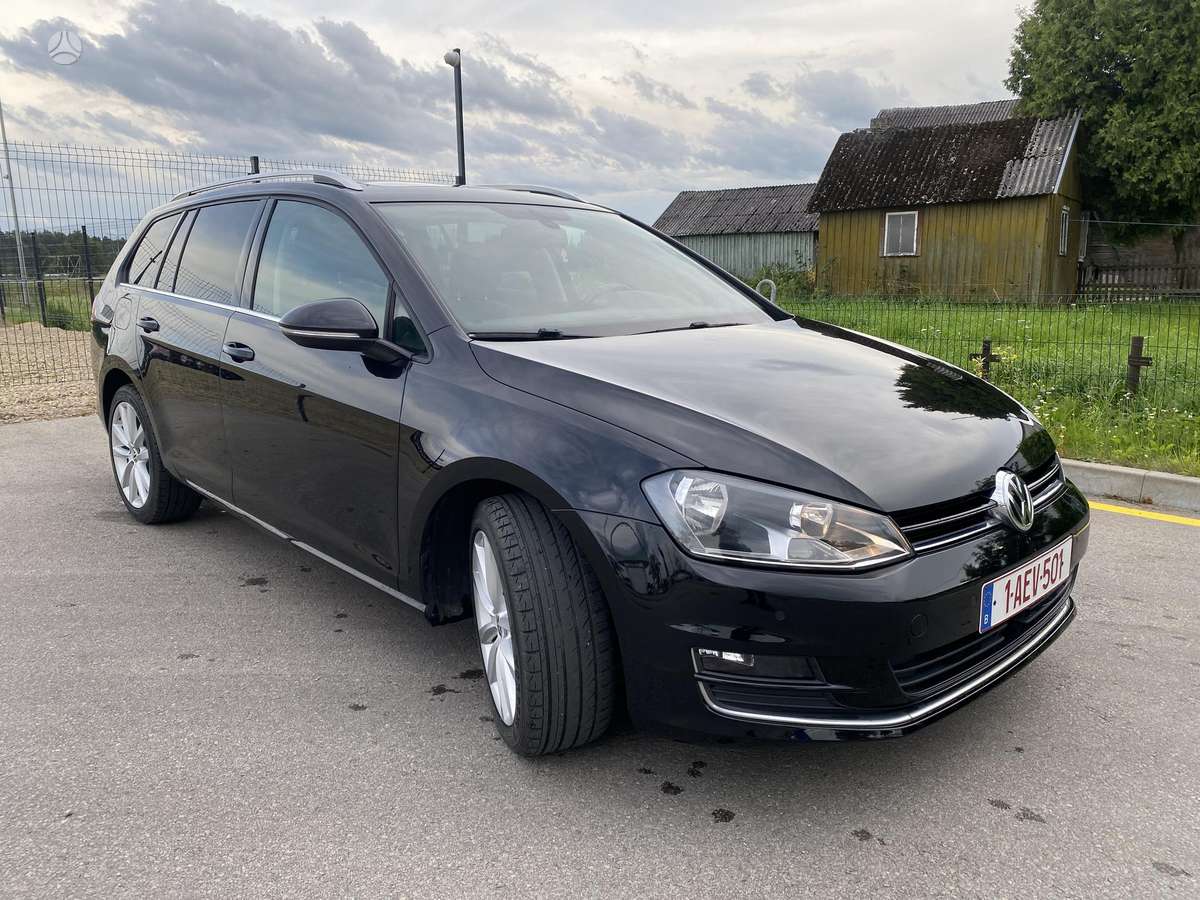 Volkswagen Golf - 3