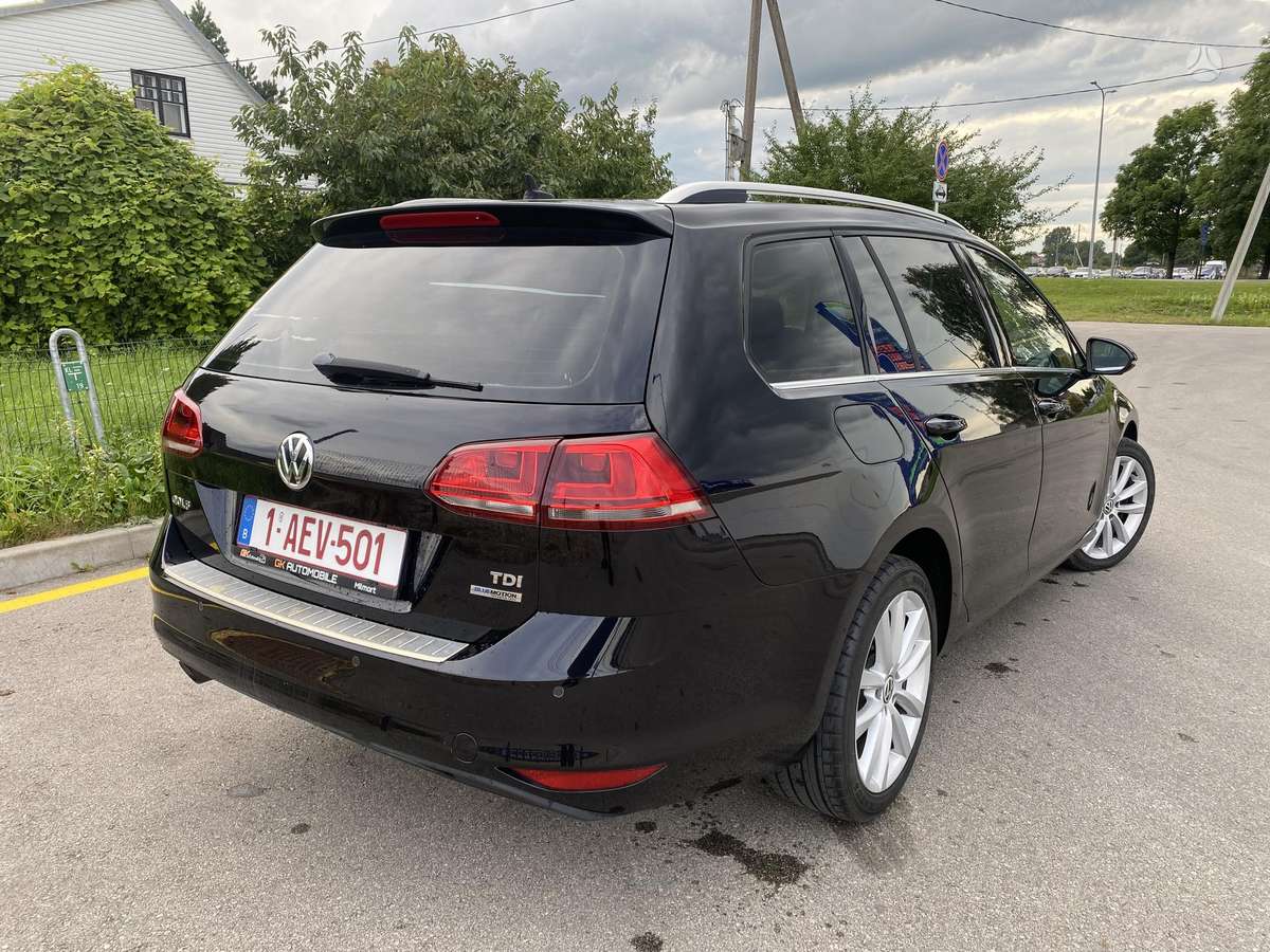 Volkswagen Golf - 4