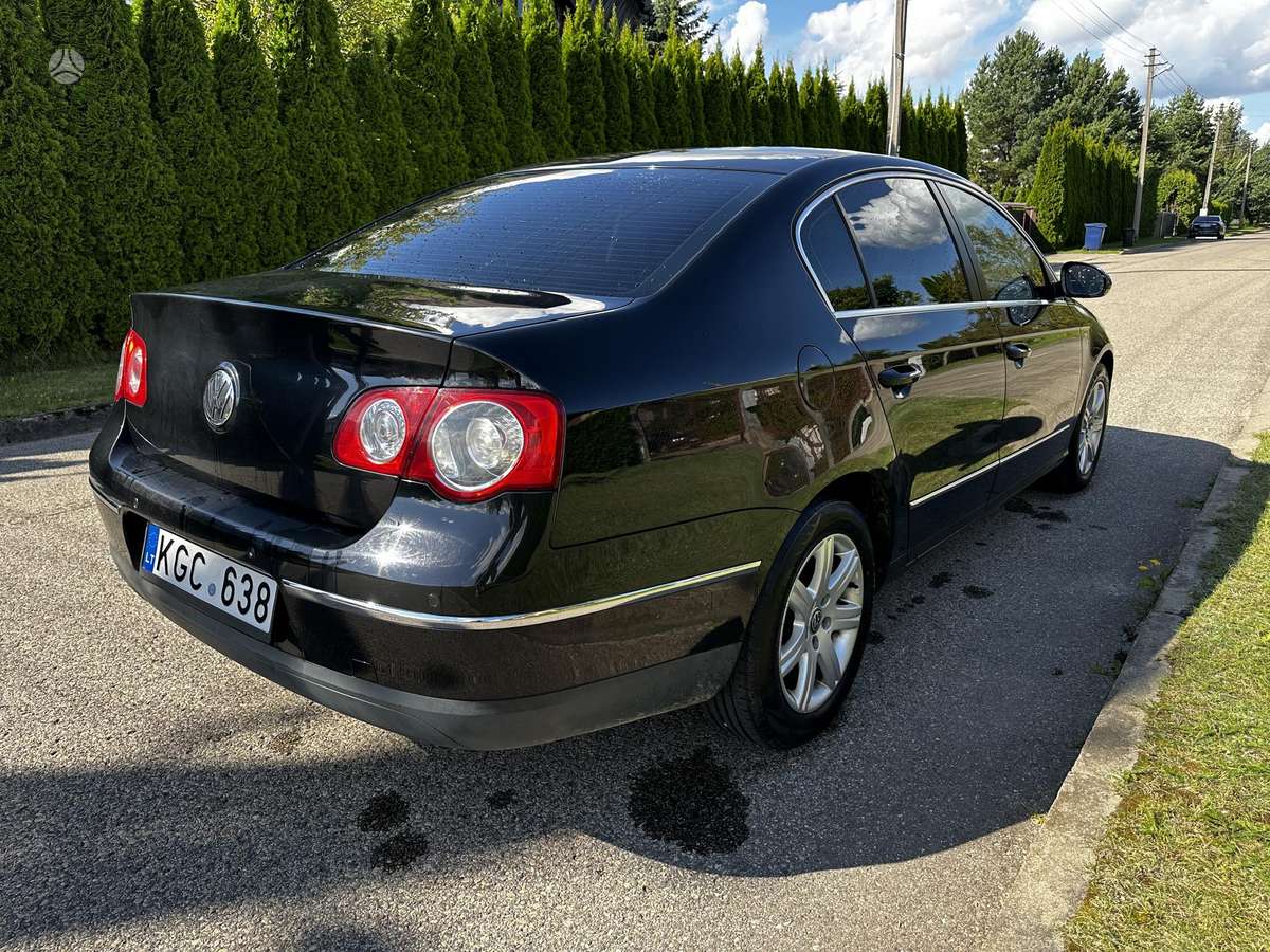 Volkswagen Passat - 3