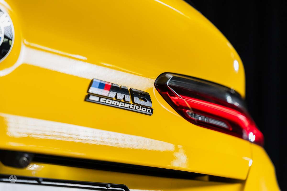 BMW M8, 4.4 l., Кабриолет