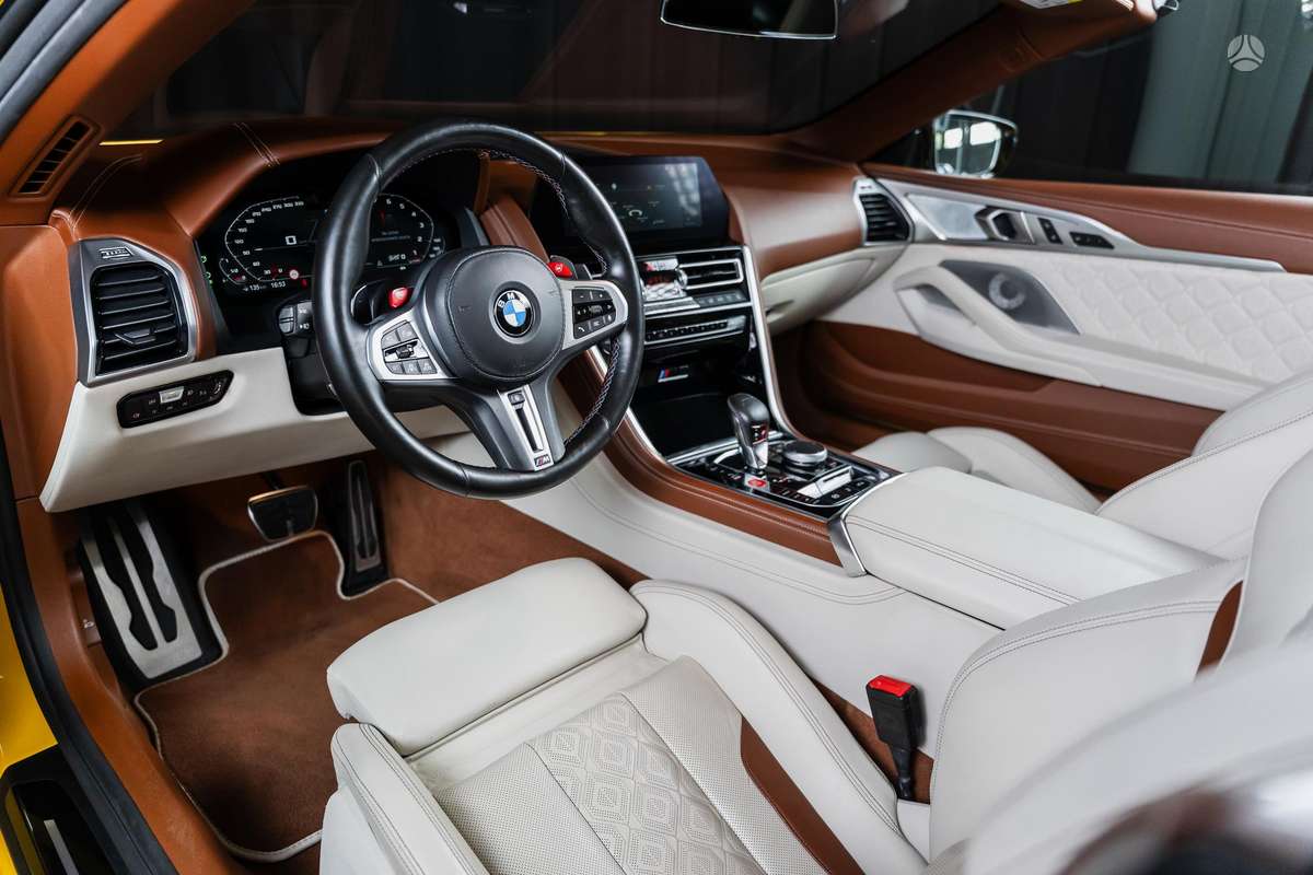 BMW M8, 4.4 l., Кабриолет