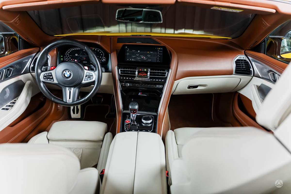 BMW M8, 4.4 l., Кабриолет