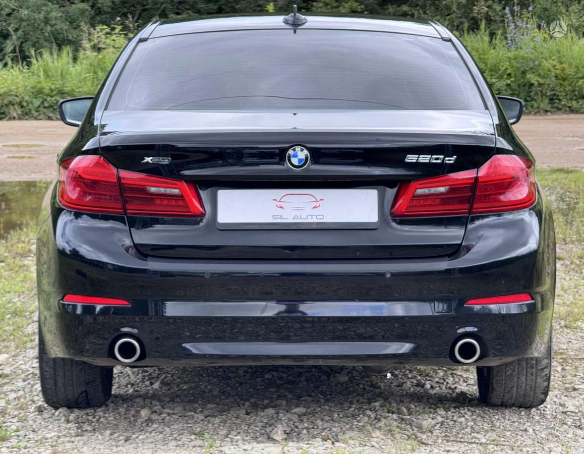 BMW 520, 2.0 l., Седан