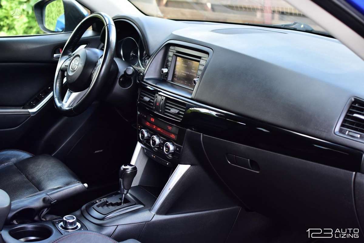 Mazda CX-5, 2.2 l., Внедорожник / Кроссовер