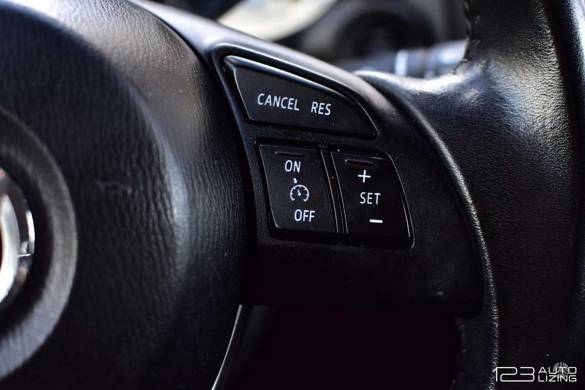 Mazda CX-5, 2.2 l., Внедорожник / Кроссовер