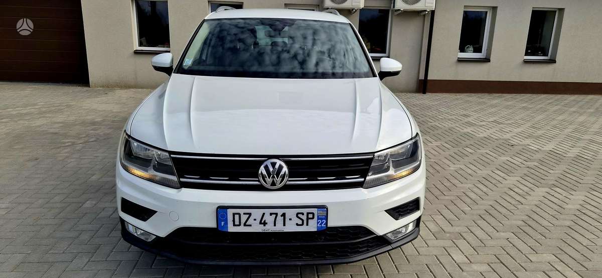 Volkswagen Tiguan - 7