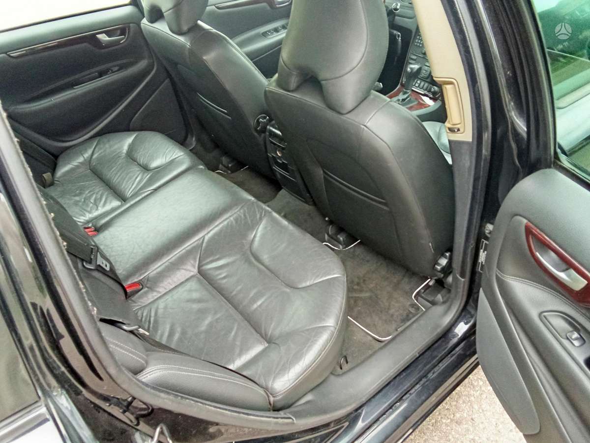 Volvo V70 - 10