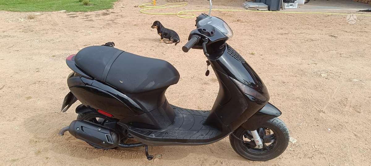 Piaggio Zip 49cc, scooters / mopeds