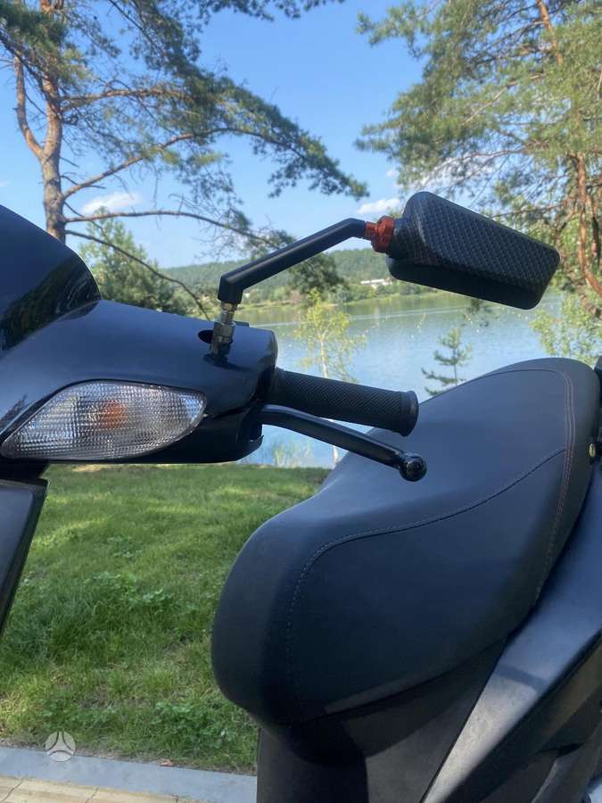 Piaggio Typhoon 49cc, scooters / mopeds
