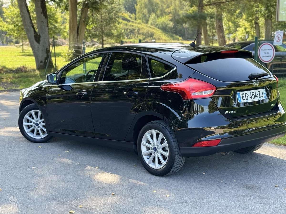 Ford Focus, 1.0 l., hatchback