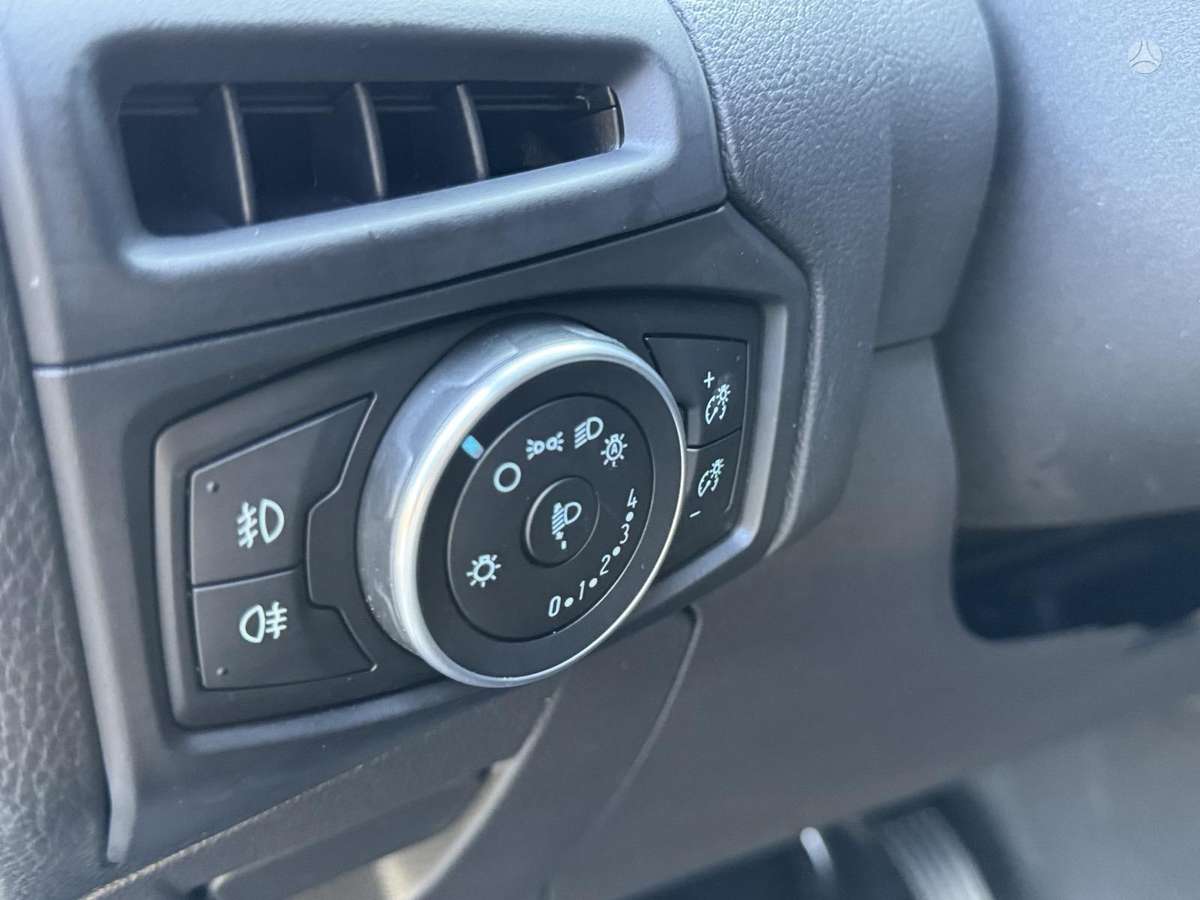 Ford Focus, 1.0 l., hatchback