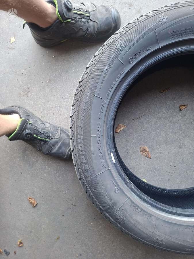 Rockblade, winter 215/60 R16