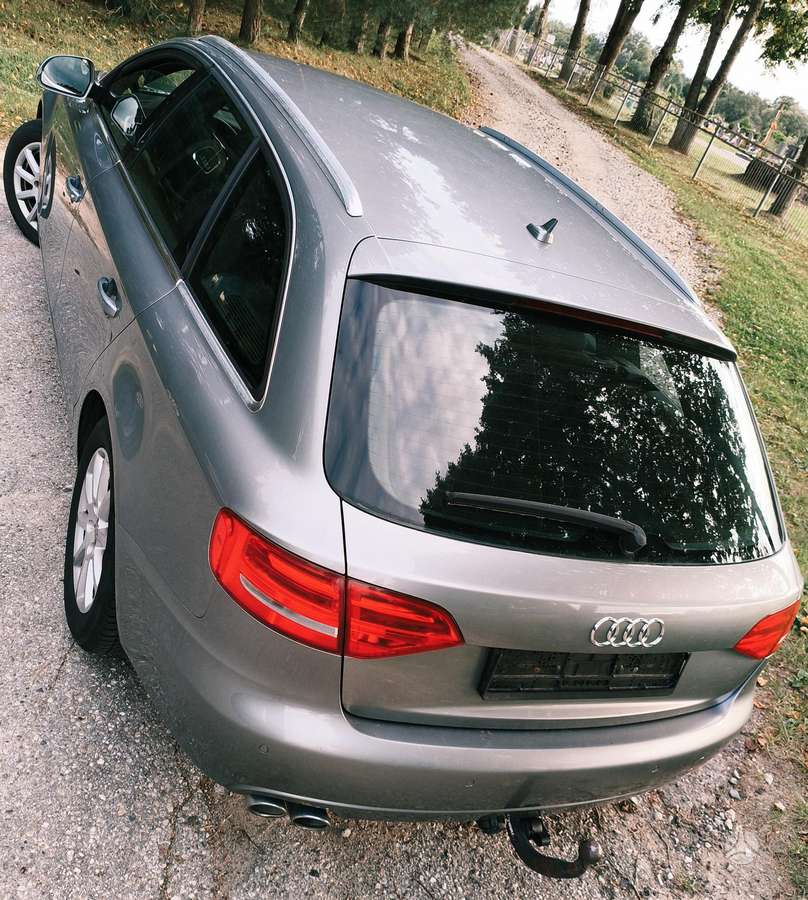 Audi A4, 2.0 l., Универсал