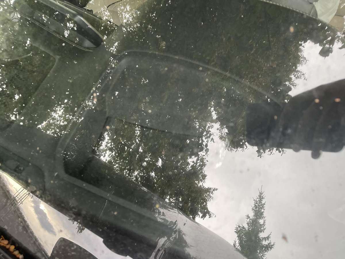 BMW 750, 4.4 l., Лимузин