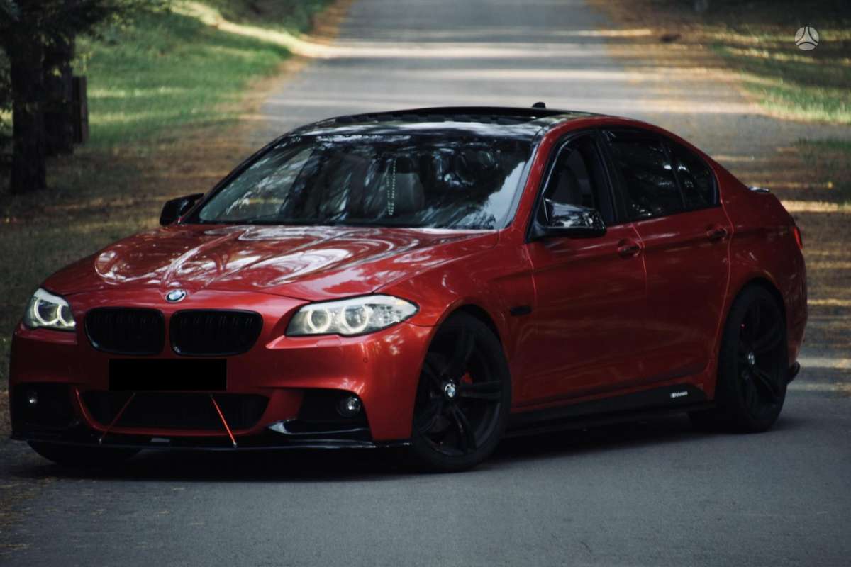 BMW 528, 3.0 l., Седан