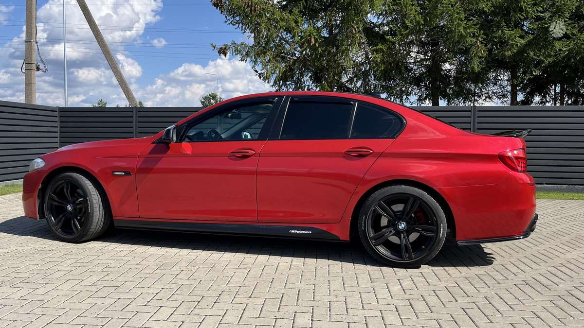 BMW 528, 3.0 l., Седан