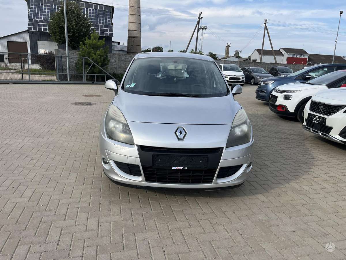 Renault Scenic - 3
