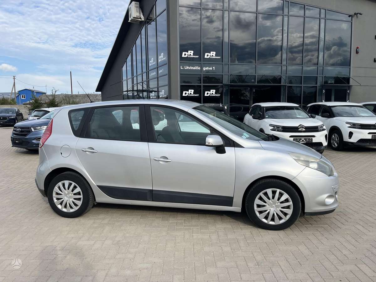 Renault Scenic - 5