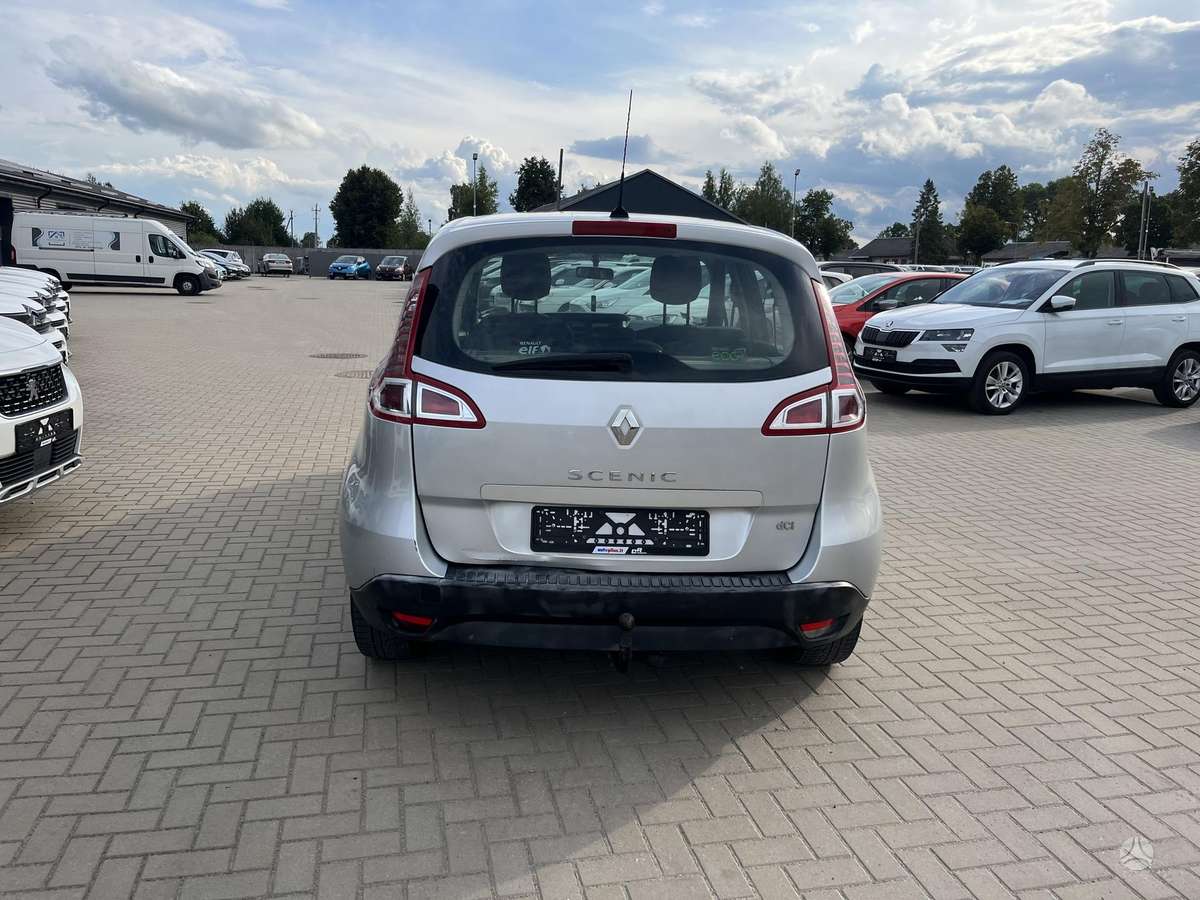 Renault Scenic - 9