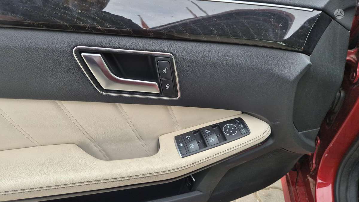 Mercedes-Benz E350, 3.0 l., Универсал