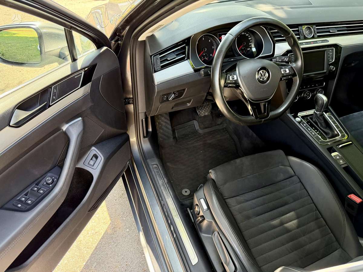 Volkswagen Passat - 9