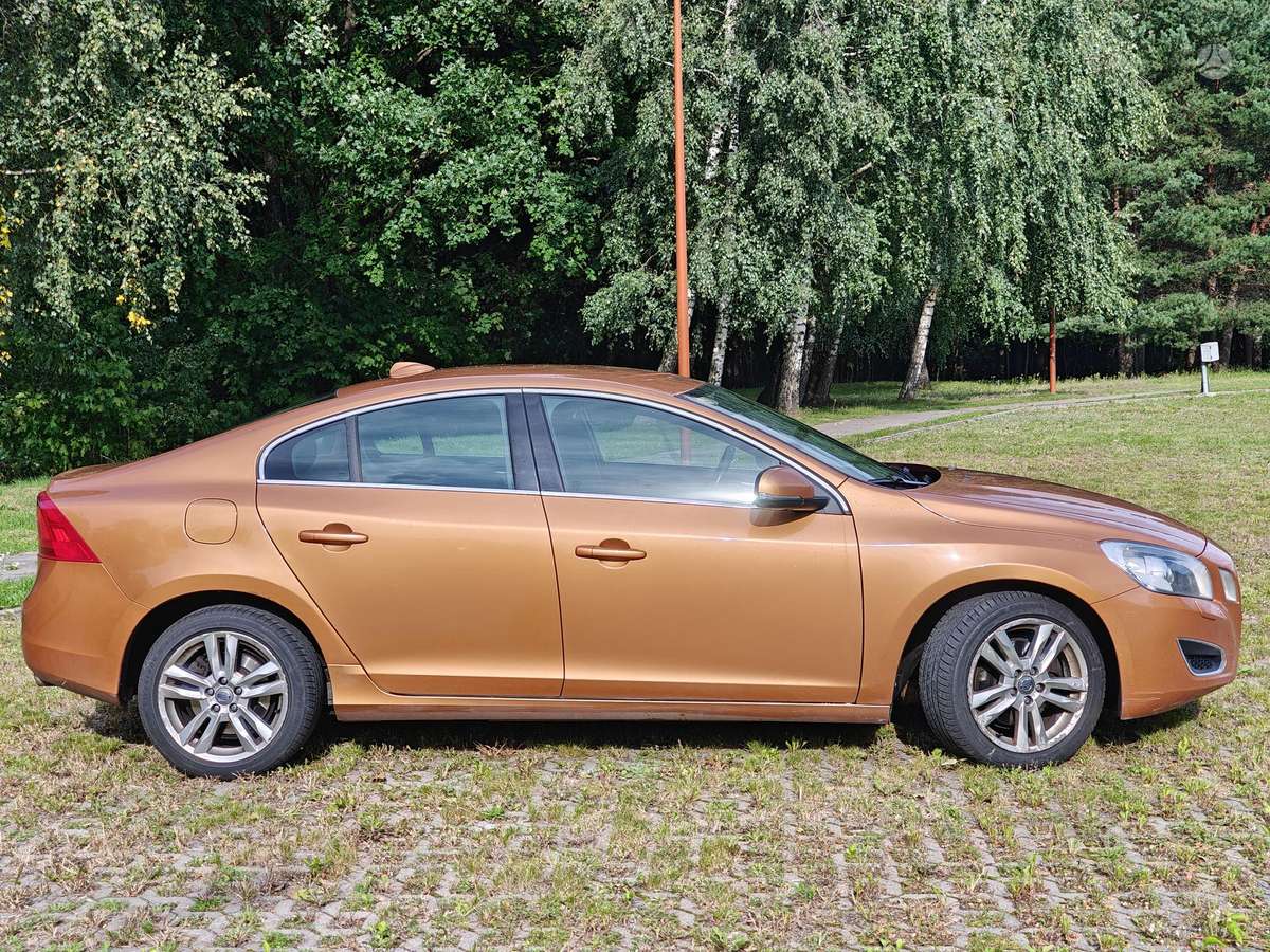 Volvo S60 - 5